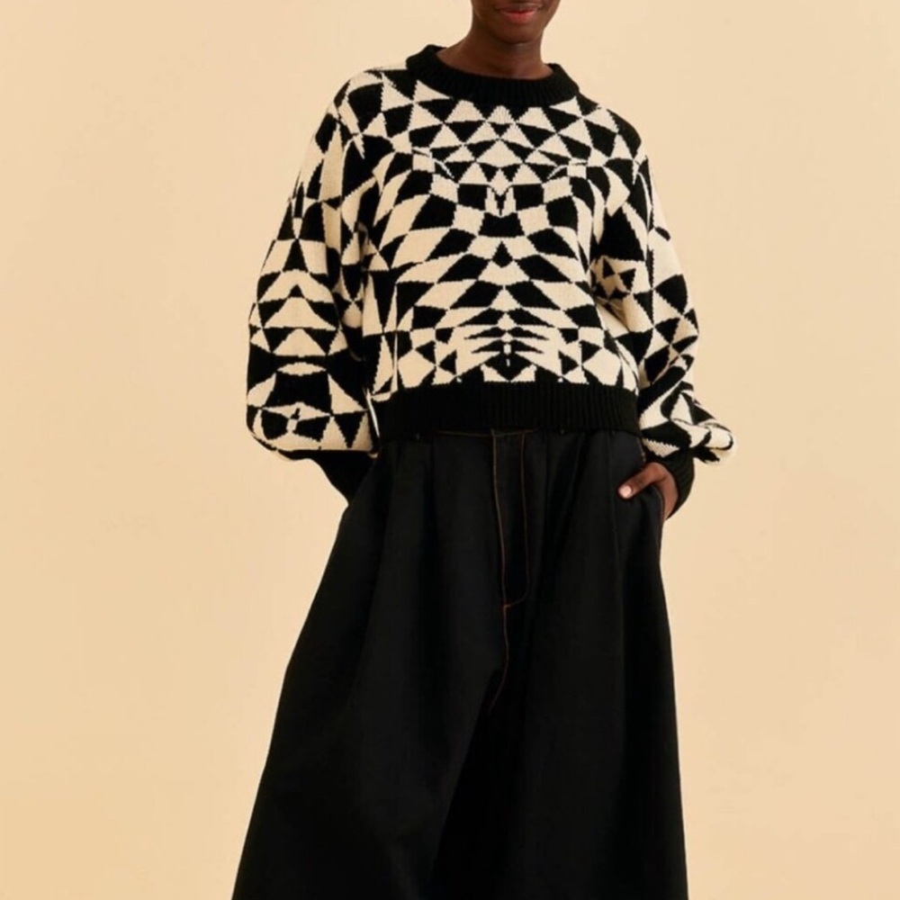 FARM Rio Black and White Geometric Sweater